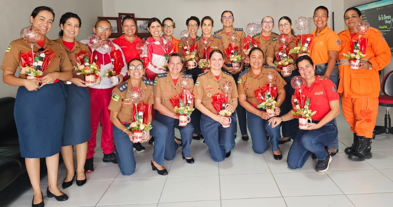 CBMSE homenageia mães bombeiras com café da manhã