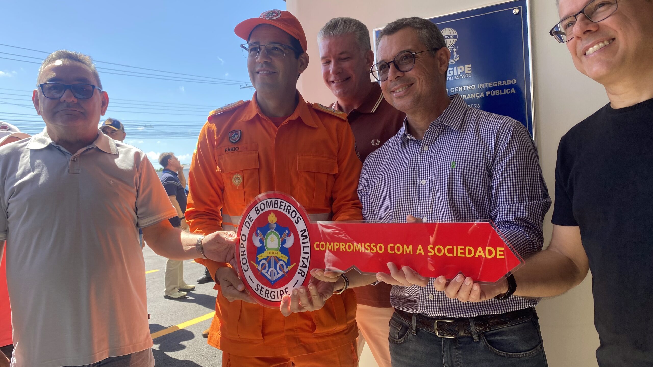 Governo de Sergipe entrega reforma do Centro Integrado de Operações em Segurança Pública (Ciosp) e viaturas ao Corpo de Bombeiros